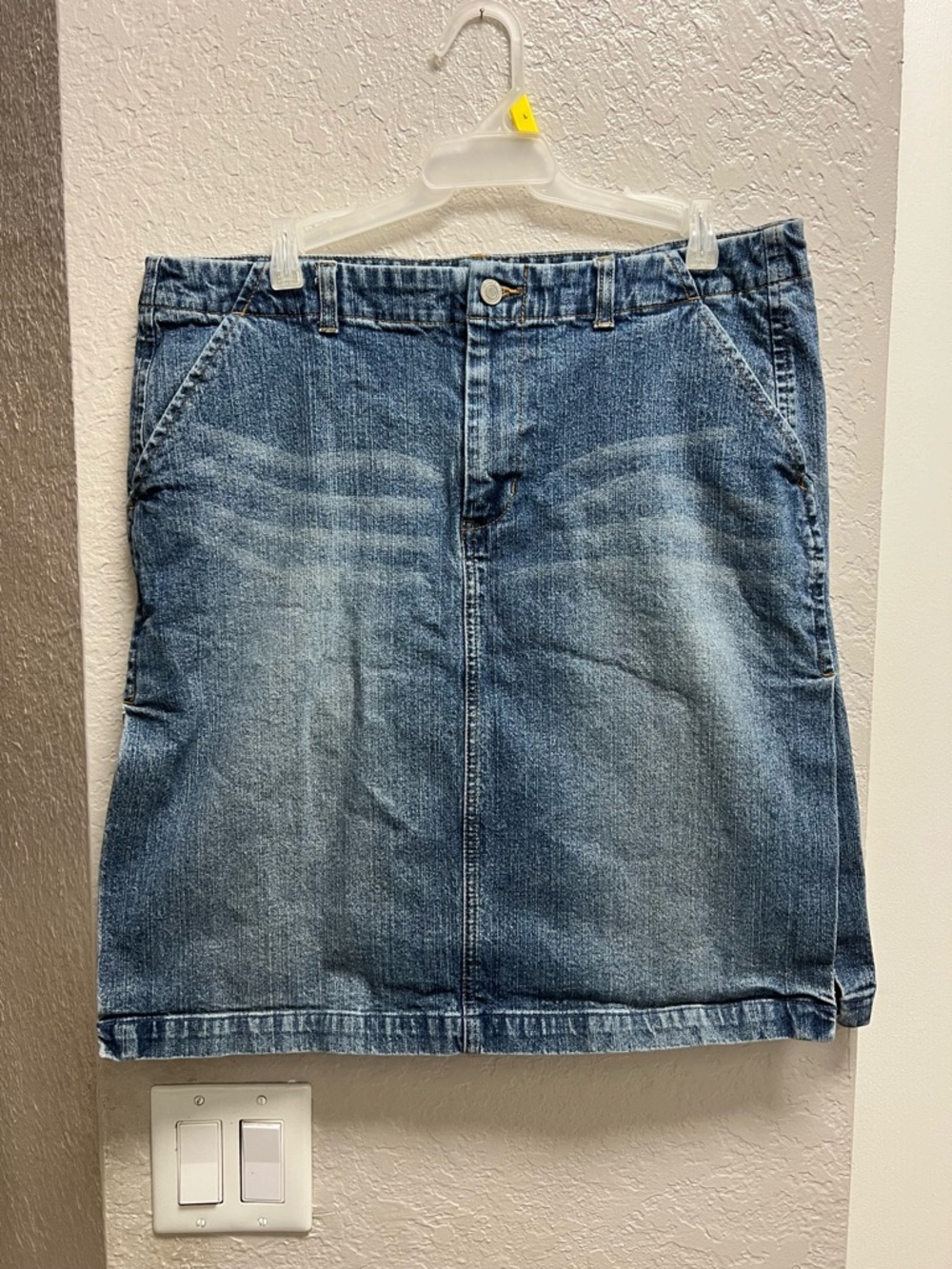 Vintage Y2K Style American Eagle Dark Blue Denim Skirt W/Side Slits Size 14